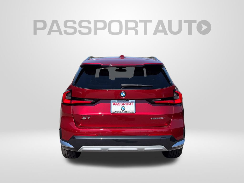 New 2026 BMW X1 xDrive28i AWD/4WD image 5