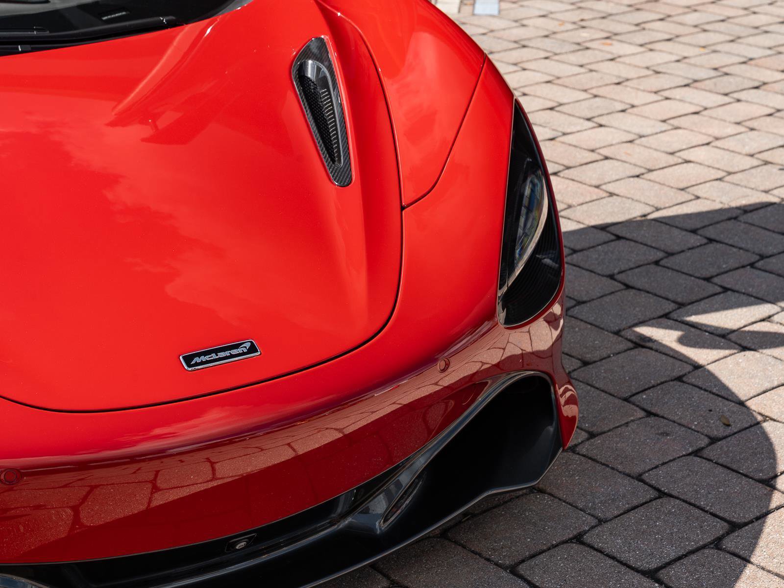 Used 2020 McLaren 720S Performance RWD image 17