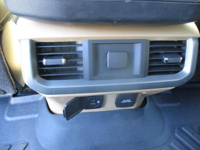 Used 2022 Ford F150 Lariat image 8