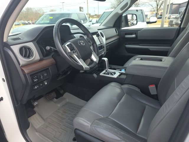 Used 2021 Toyota Tundra Limited w/ Limited Premium Package image 9