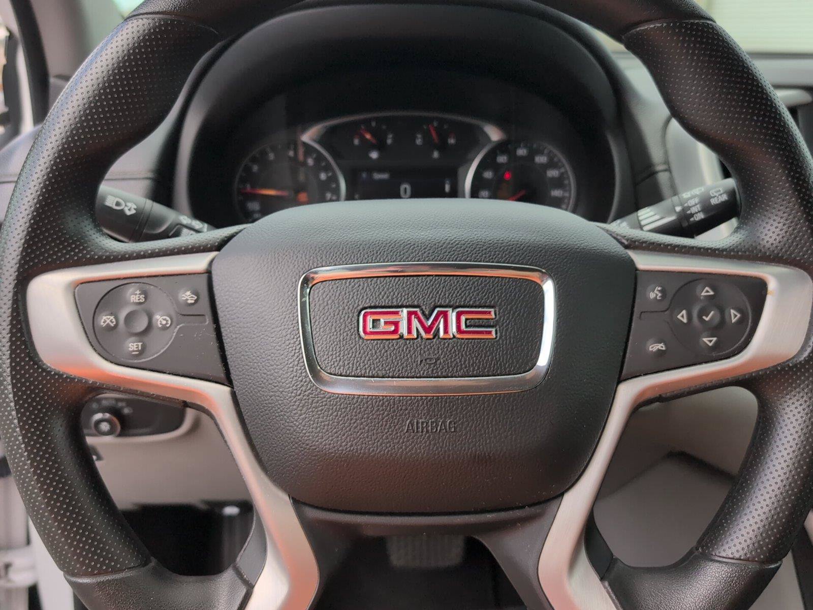 Used 2024 GMC Terrain SLE FWD image 25