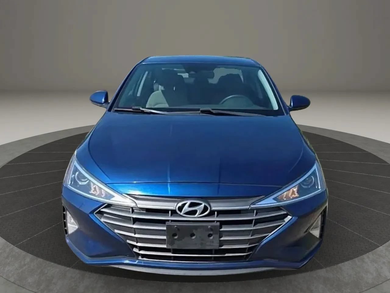 Used 2020 Hyundai Elantra SE FWD image 2