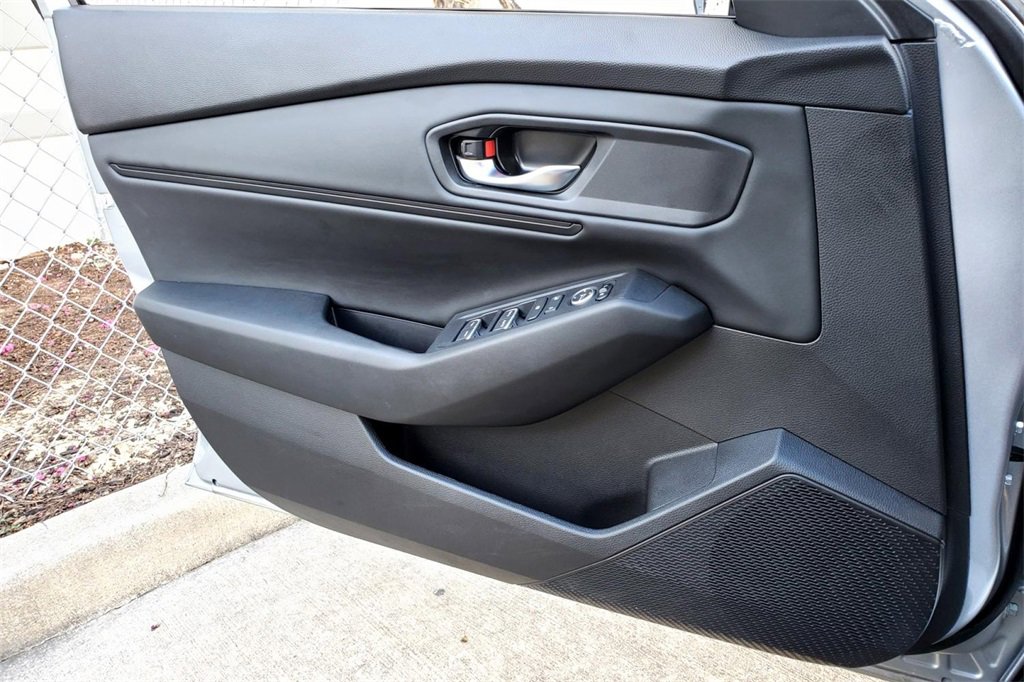 Used 2024 Honda Accord EX image 18