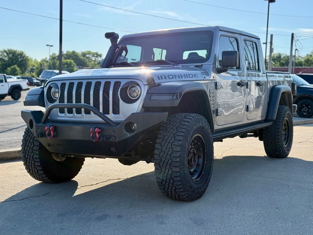 Used 2020 Jeep Gladiator Sport w/ Quick Order Package 24S AWD/4WD image 2