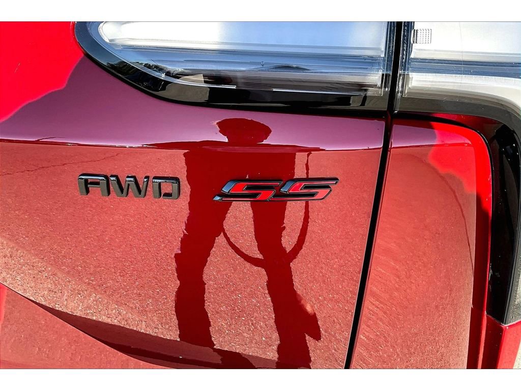 Used 2025 Chevrolet Blazer EV SS w/ LPO, All-Weather Mat Package AWD/4WD image 24