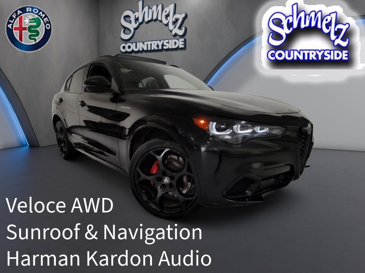 Used 2025 Alfa Romeo Stelvio Sprint AWD/4WD image 1