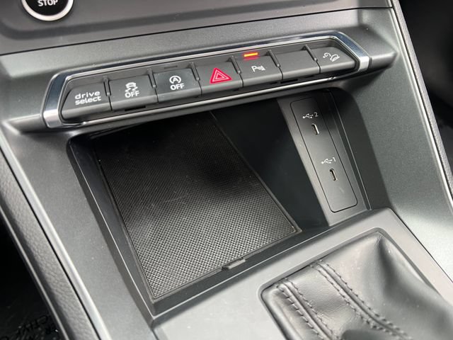 Used 2022 Audi Q3 2.0T Premium AWD/4WD image 28
