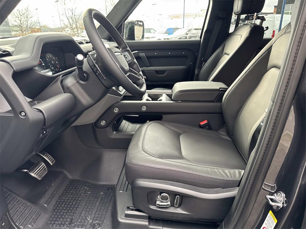 New 2026 Land Rover Defender 130 V8 image 19