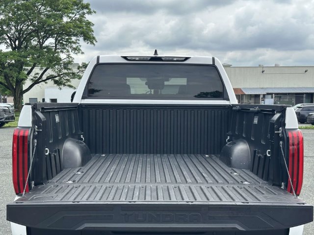 Used 2023 Toyota Tundra SR5 AWD/4WD image 14