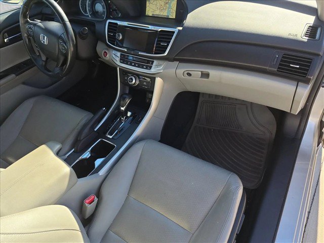 Used 2015 Honda Accord EX-L image 23