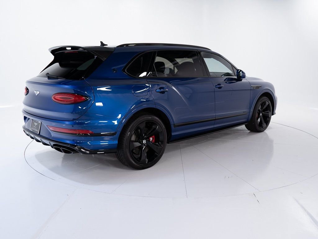 Used 2025 Bentley Bentayga Extended Wheelbase image 5