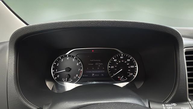 Used 2024 Nissan Frontier SL w/ Technology Package RWD image 16