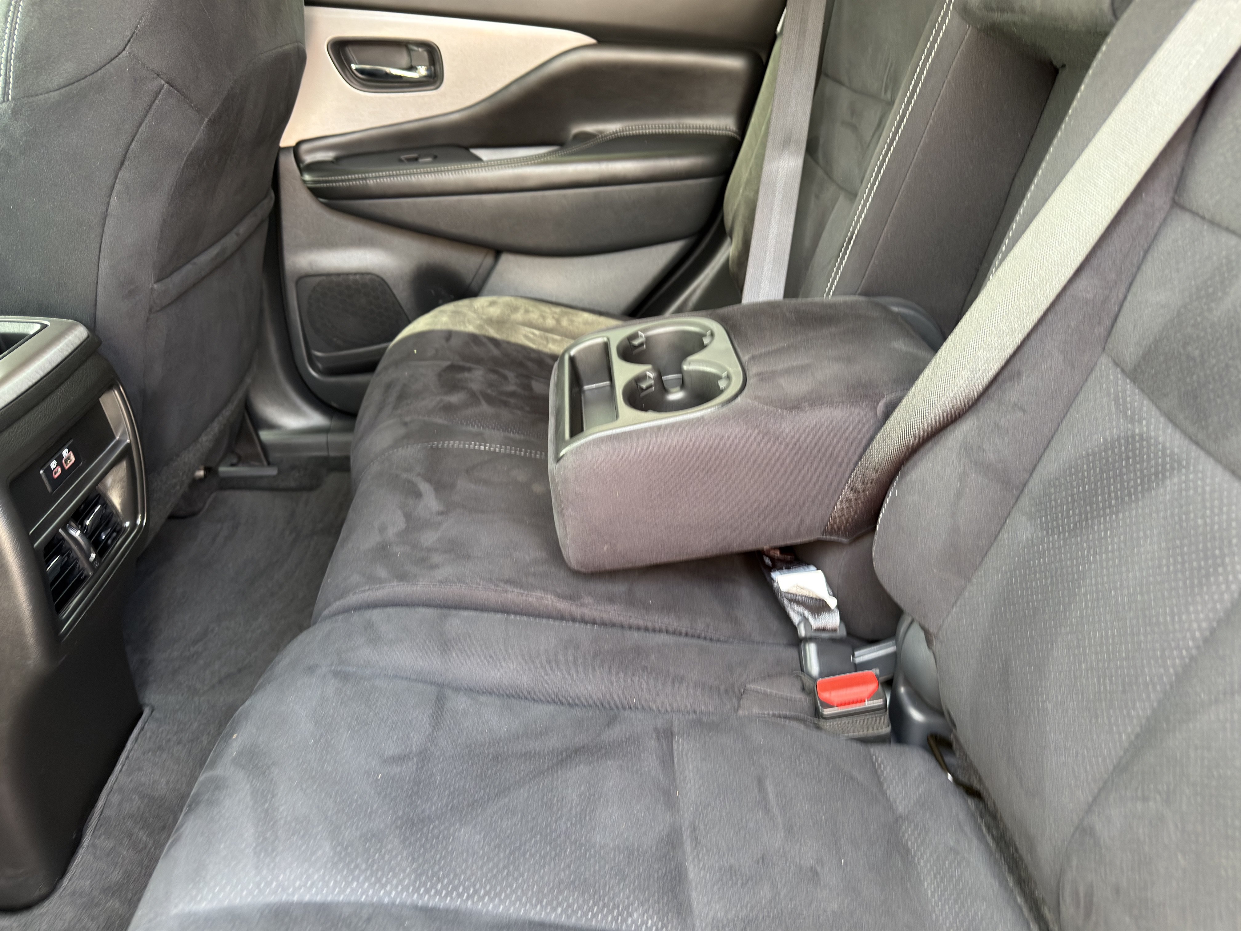Used 2021 Nissan Murano SV FWD image 19