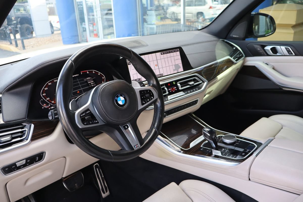 Used 2020 BMW X5 M50i w/ Premium Package AWD/4WD image 9
