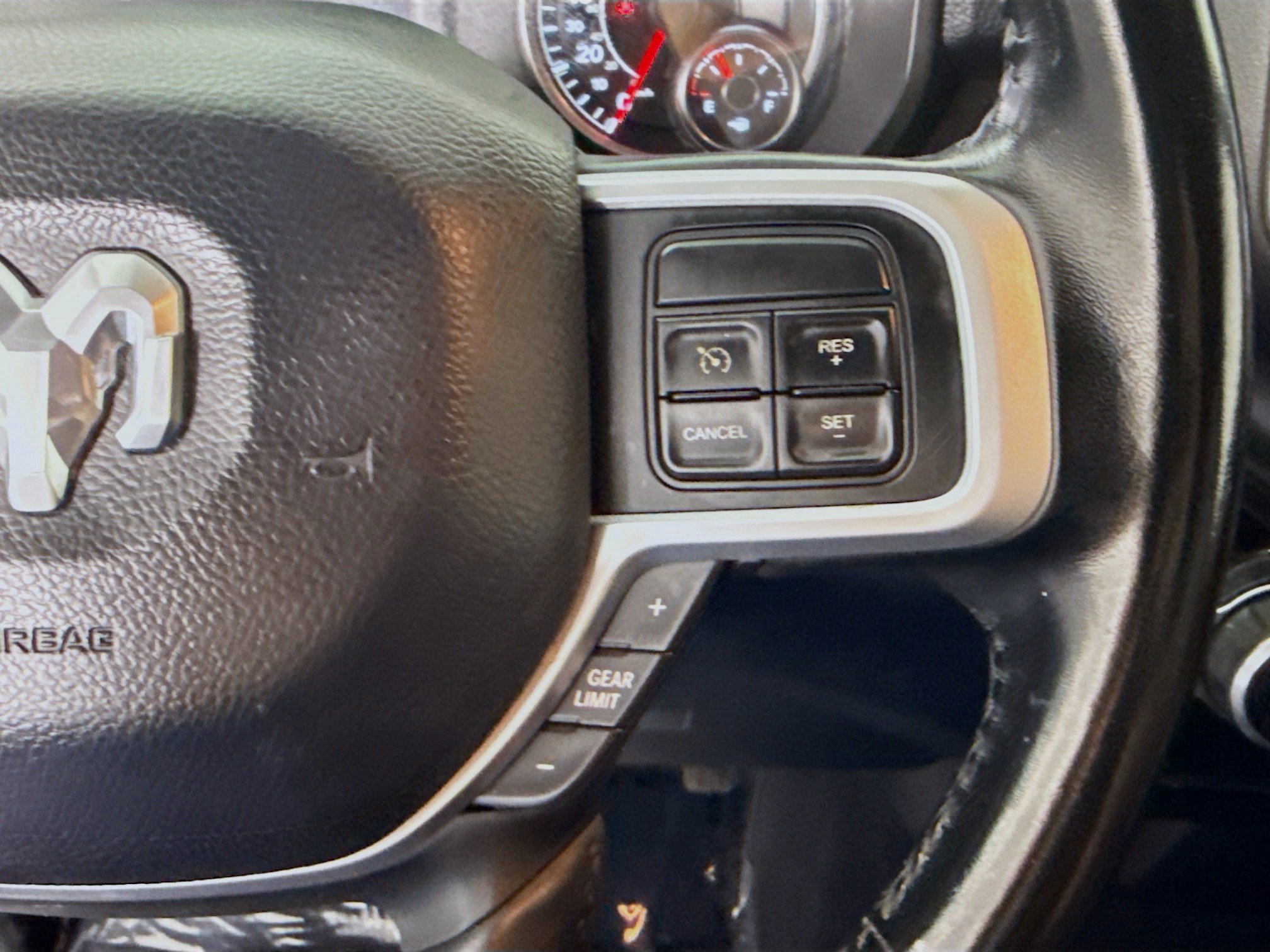 Used 2021 RAM 2500 Big Horn w/ Level 1 Equipment Group AWD/4WD image 15