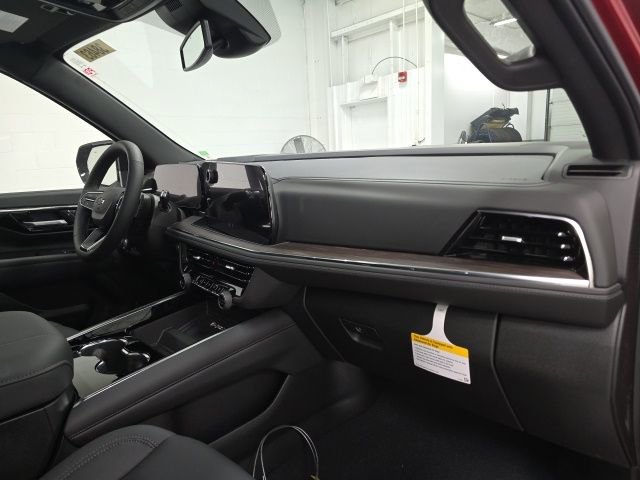 New 2026 Chevrolet Suburban Z71 image 28