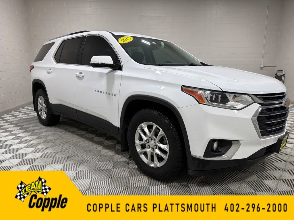 Used 2018 Chevrolet Traverse LT image 1