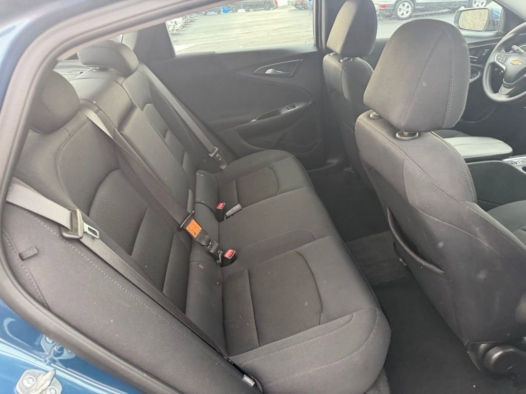 Used 2024 Chevrolet Malibu LT image 22