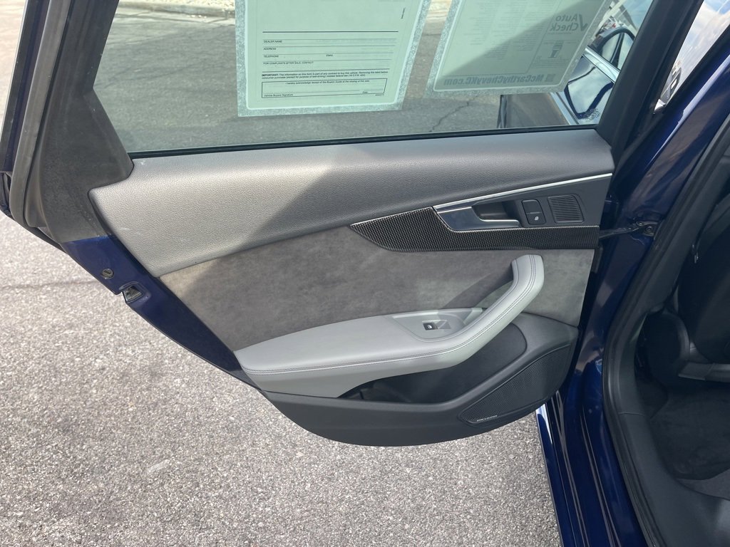 Used 2018 Audi S4 Premium Plus w/ Navigation Package image 17