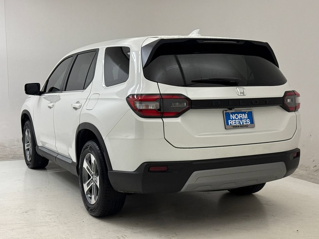 Certified 2025 Honda Pilot EX-L image 7