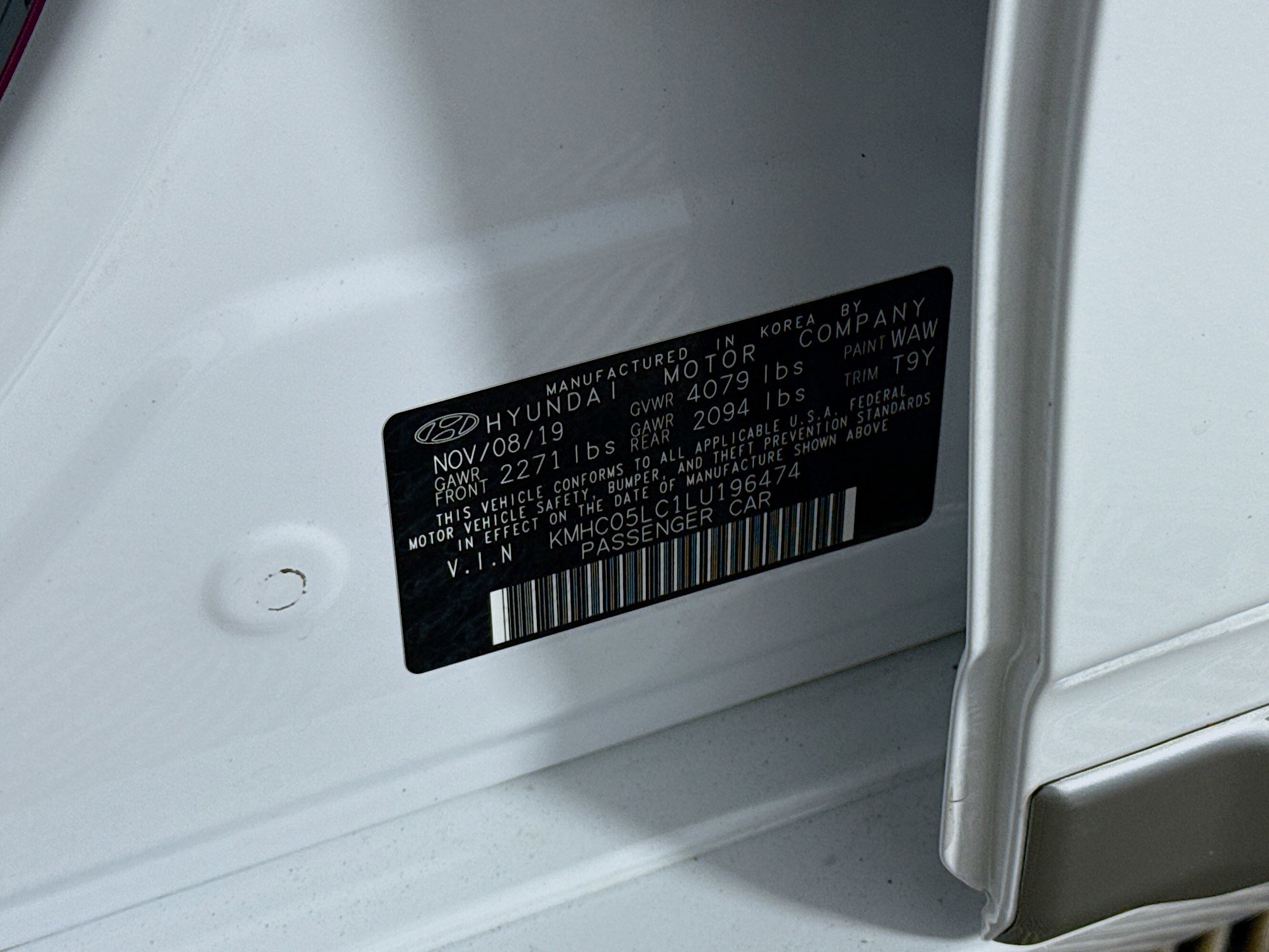 Used 2020 Hyundai Ioniq Limited image 40