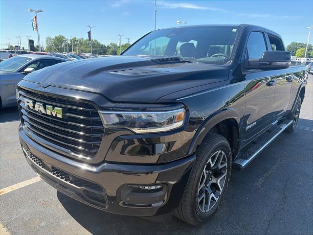 Used 2025 RAM 1500 Laramie w/ Sport Appearance Package AWD/4WD image 2