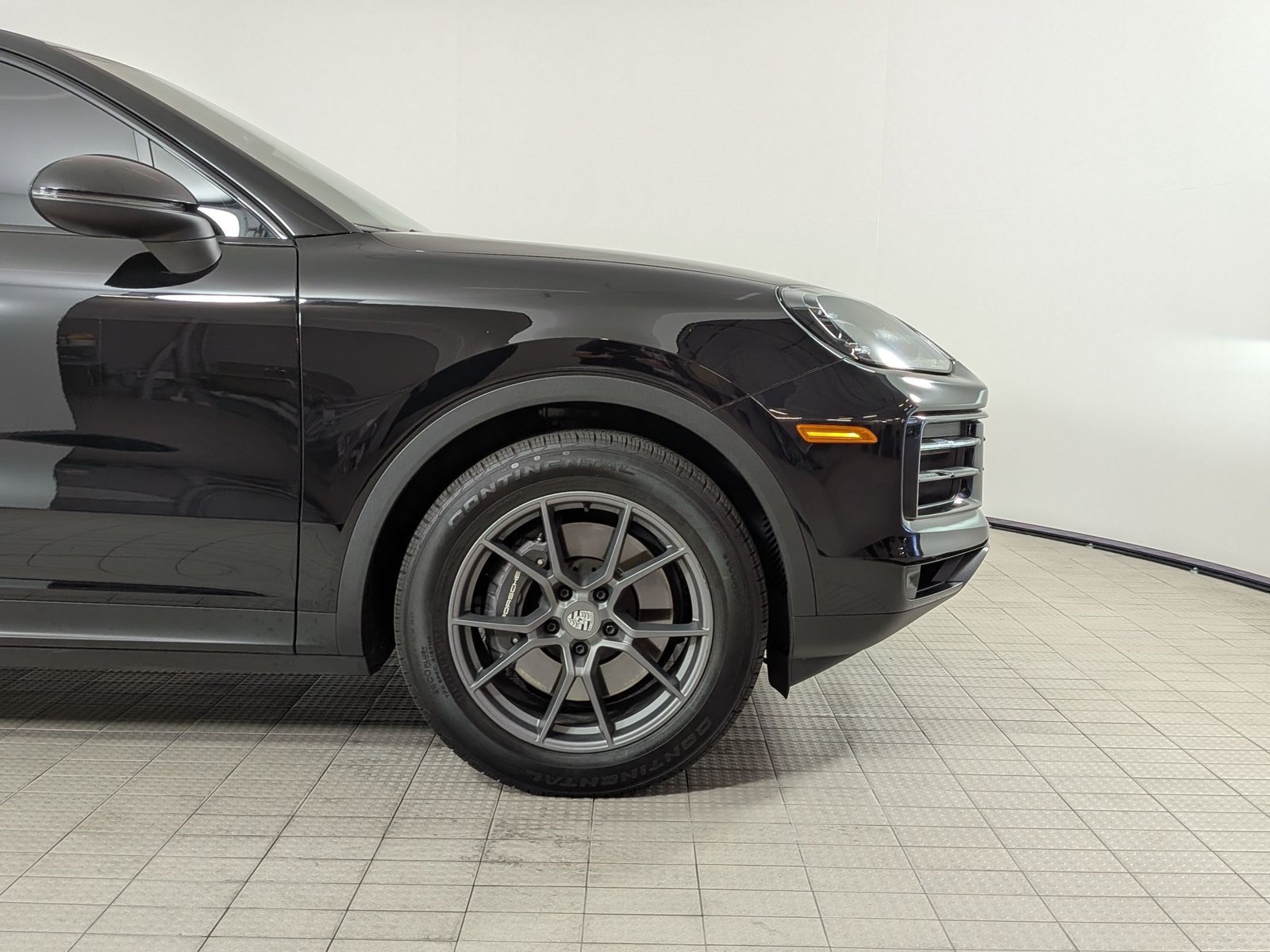 Certified 2024 Porsche Cayenne Coupe AWD/4WD image 11