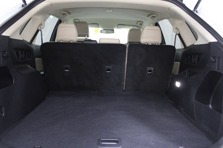 Used 2024 Ford Edge SEL w/ Cargo Accessory Package AWD/4WD image 13