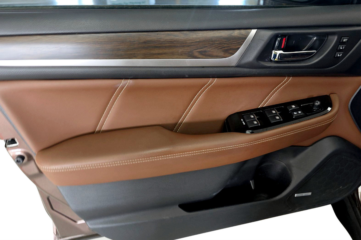 Used 2019 Subaru Outback 3.6R Touring w/ Popular Package #3A image 10