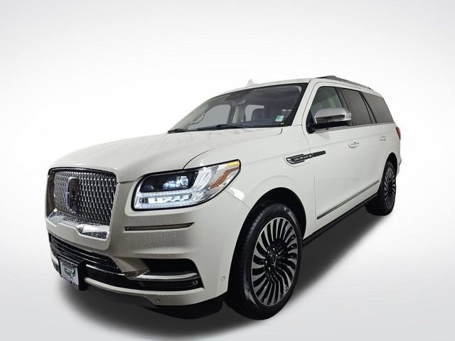 Used 2020 Lincoln Navigator Black Label w/ Cargo Convenience Package image 3