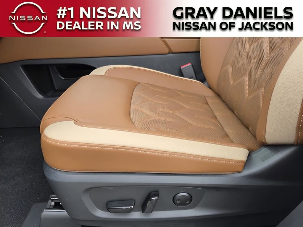 New 2026 Nissan Pathfinder Platinum image 12