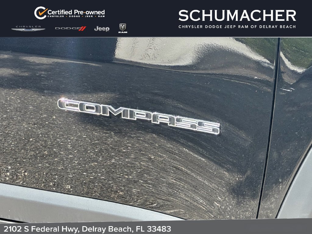 Certified 2024 Jeep Compass Latitude AWD/4WD image 10