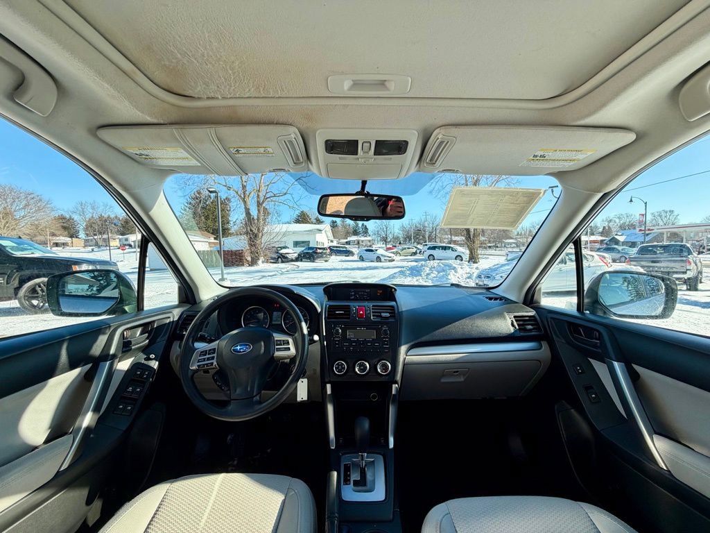 Used 2015 Subaru Forester 2.5i Premium w/ All-Weather Package image 9