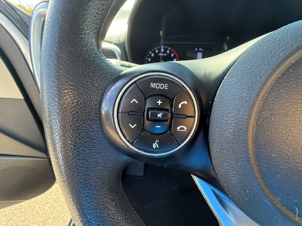 Used 2021 Kia Soul S FWD image 14