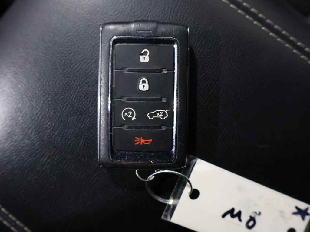 Used 2021 Jeep Grand Cherokee L Laredo image 28