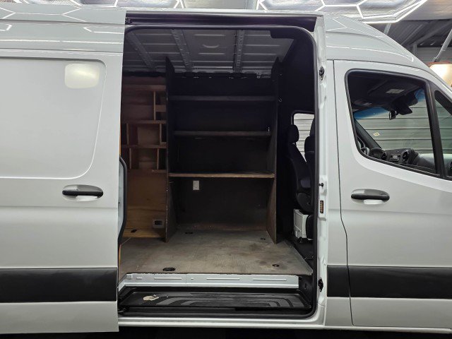 Used 2019 Mercedes-Benz Sprinter 3500 image 10