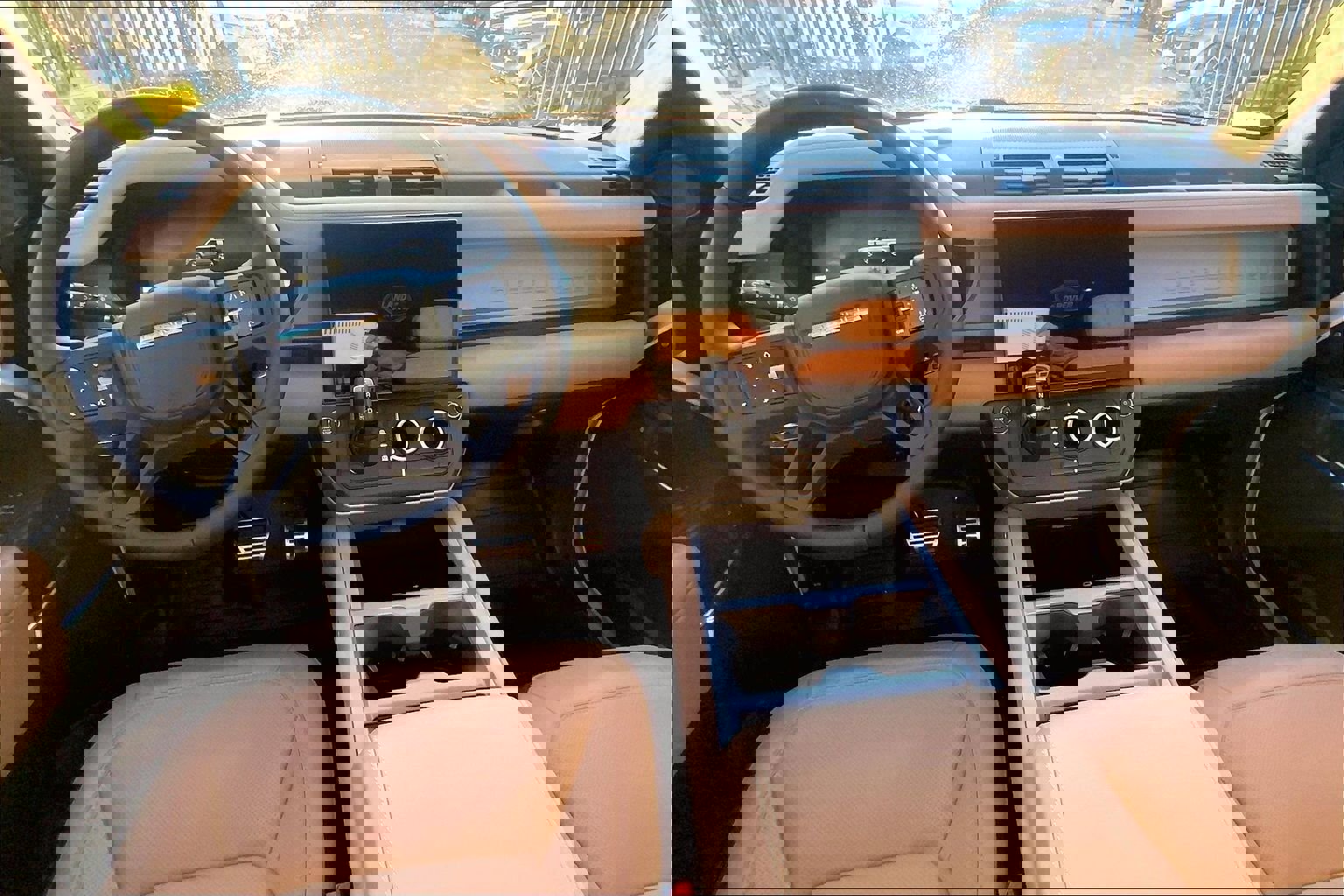 New 2026 Land Rover Defender 110 V8 image 5