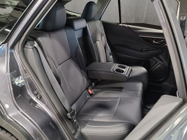 Used 2025 Subaru Outback Limited AWD/4WD image 21