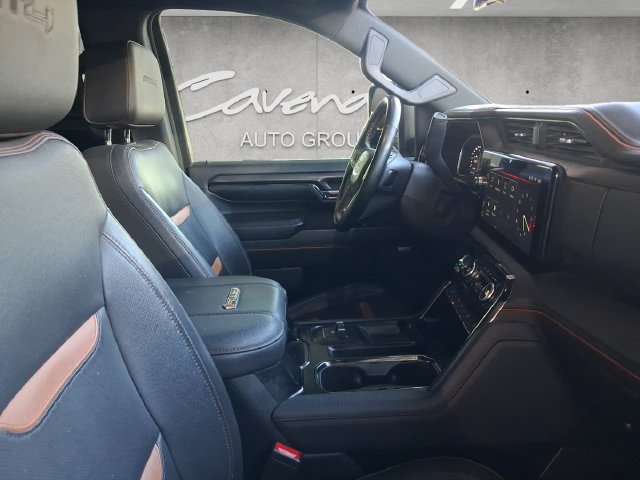 Used 2024 GMC Sierra 2500 AT4 w/ AT4 Premium Plus Package AWD/4WD image 30