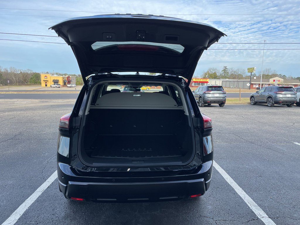 New 2026 Nissan Rogue SV w/ Rock Creek Premium Package image 23