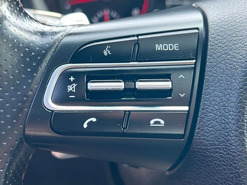 Used 2019 Kia Stinger GT1 AWD/4WD image 37