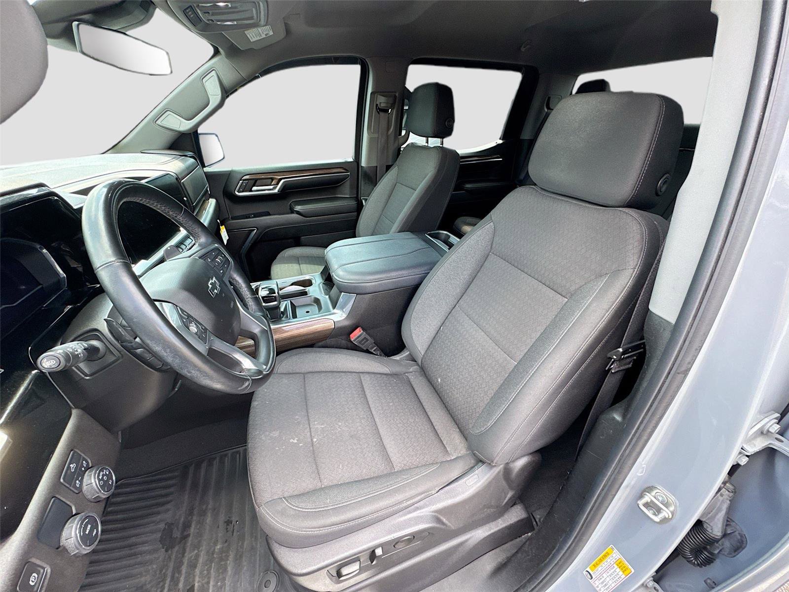 Used 2024 Chevrolet Silverado 1500 RST RWD image 10