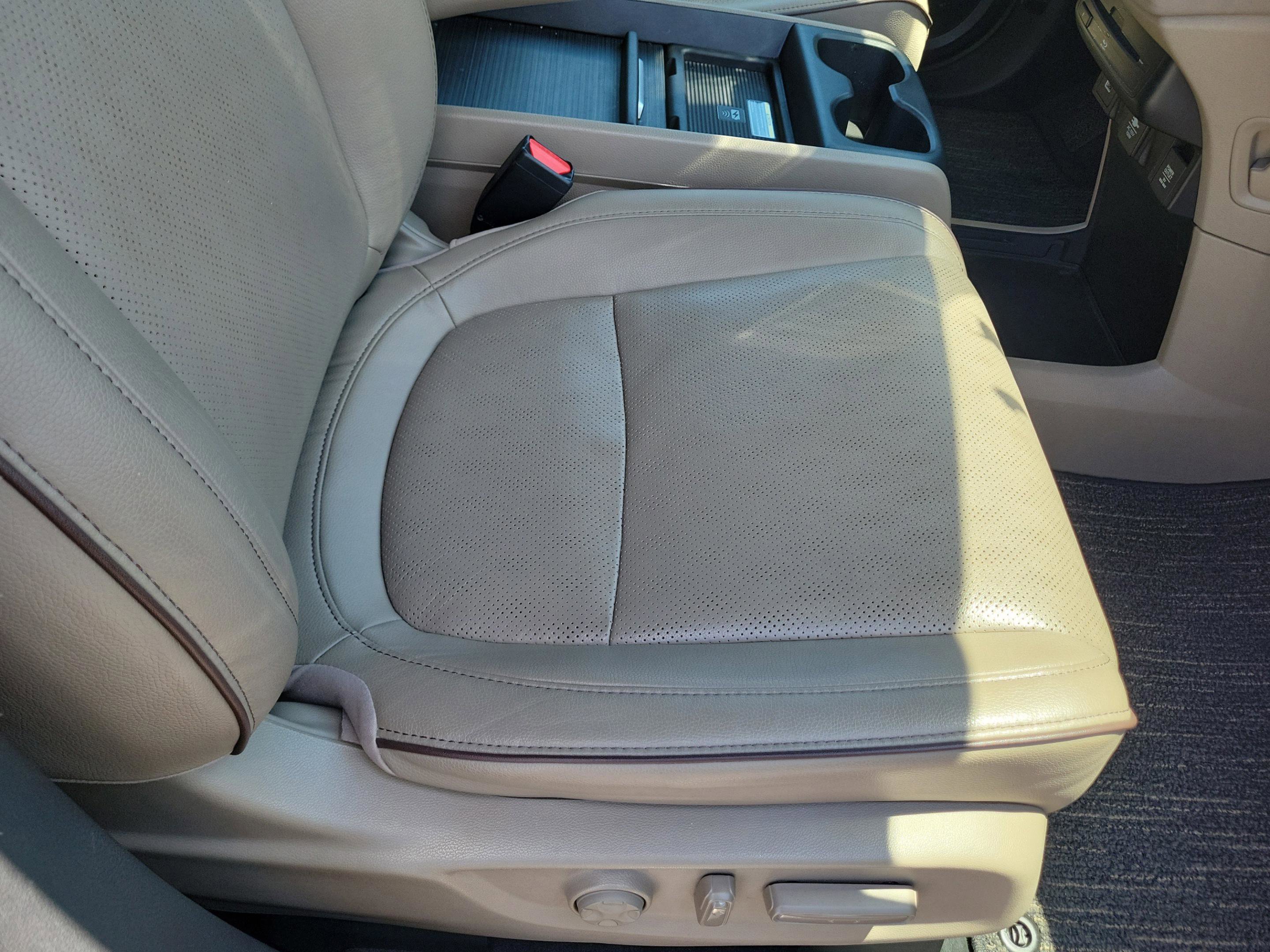 Used 2021 Honda Odyssey Elite image 19