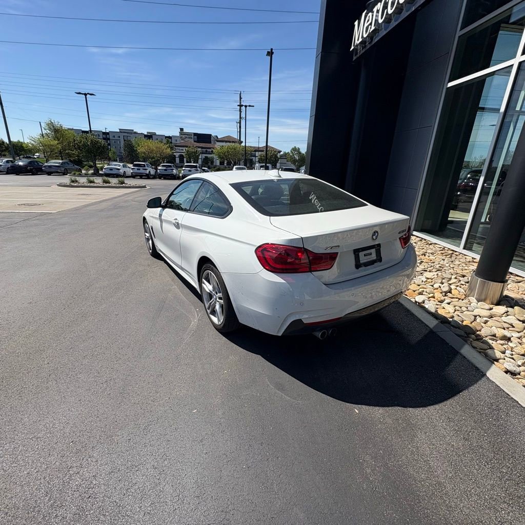Used 2019 BMW 430i xDrive Coupe w/ M Sport Package AWD/4WD image 8