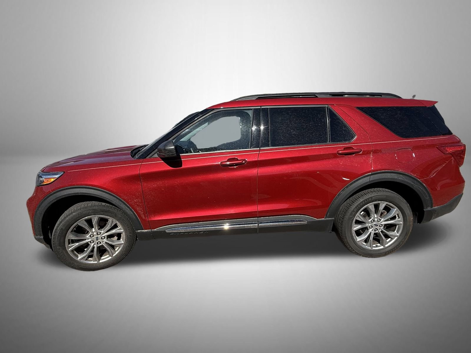 Used 2022 Ford Explorer XLT w/ Equipment Group 202A