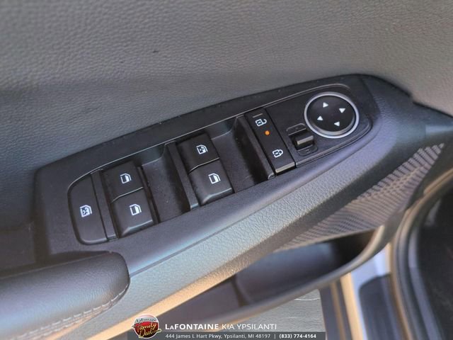 Used 2025 Kia Seltos S FWD image 21