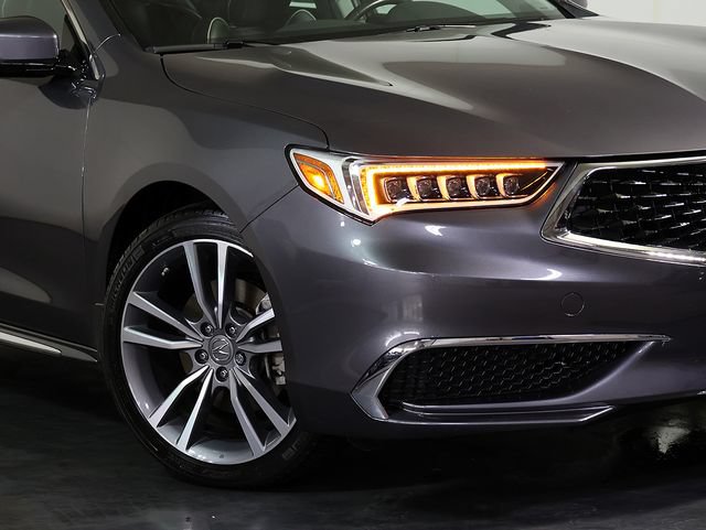 Certified 2019 Acura TLX V6 w/ Technology Package FWD image 8