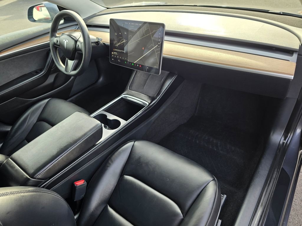 Used 2021 Tesla Model 3 Standard Range Plus RWD image 16
