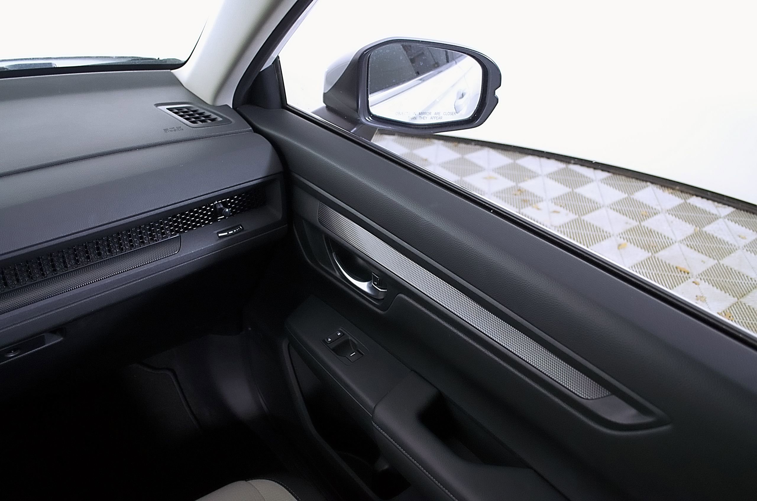 Used 2024 Honda CR-V LX image 25