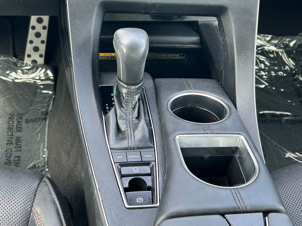 Used 2019 Toyota Avalon XSE image 20